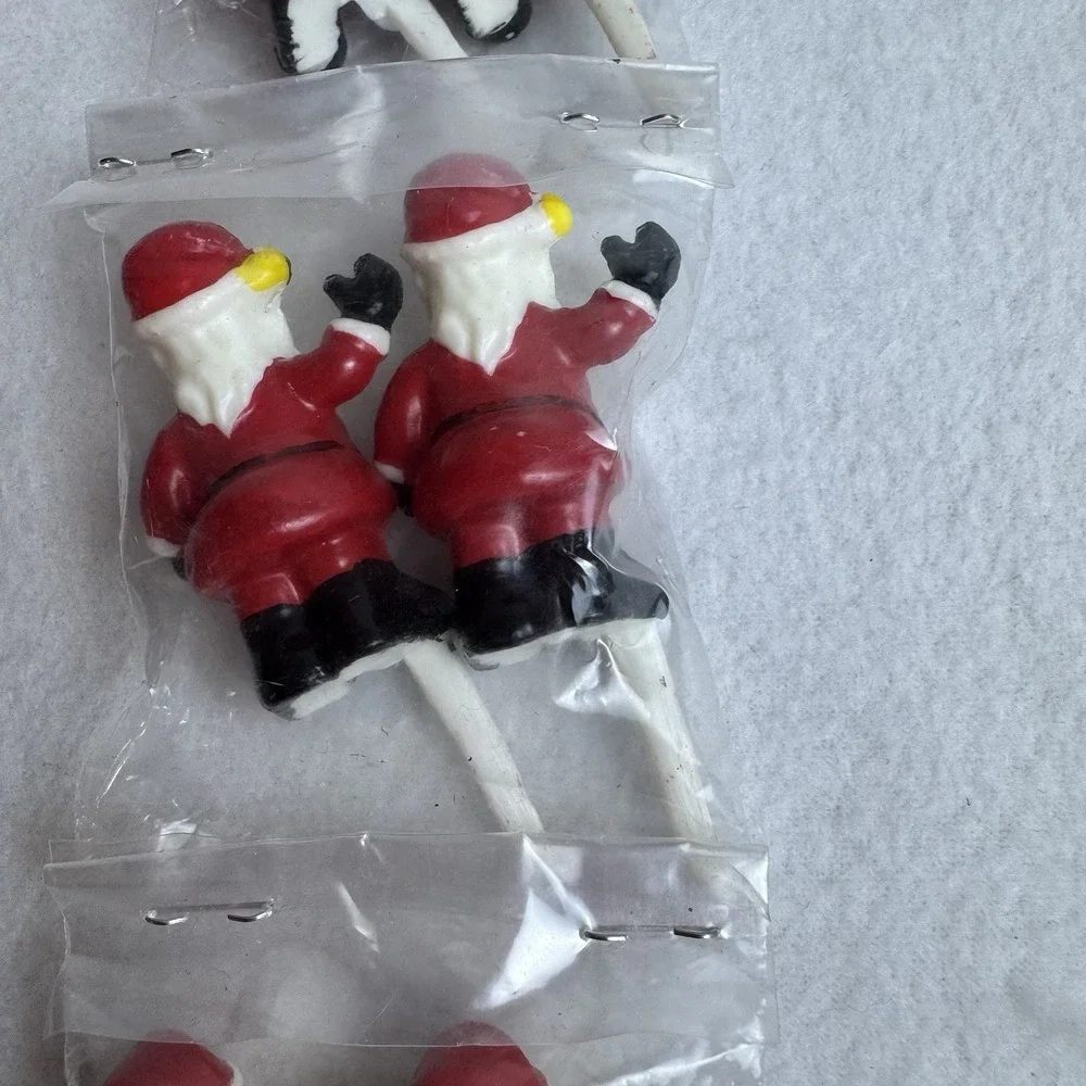 Vintage Lot Of 12 Santa Clause Cupcake Picks Toppers Red Plastic Christmas Decor